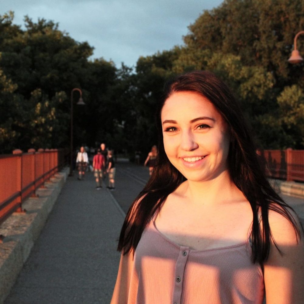 Meet your Posher, Rachel